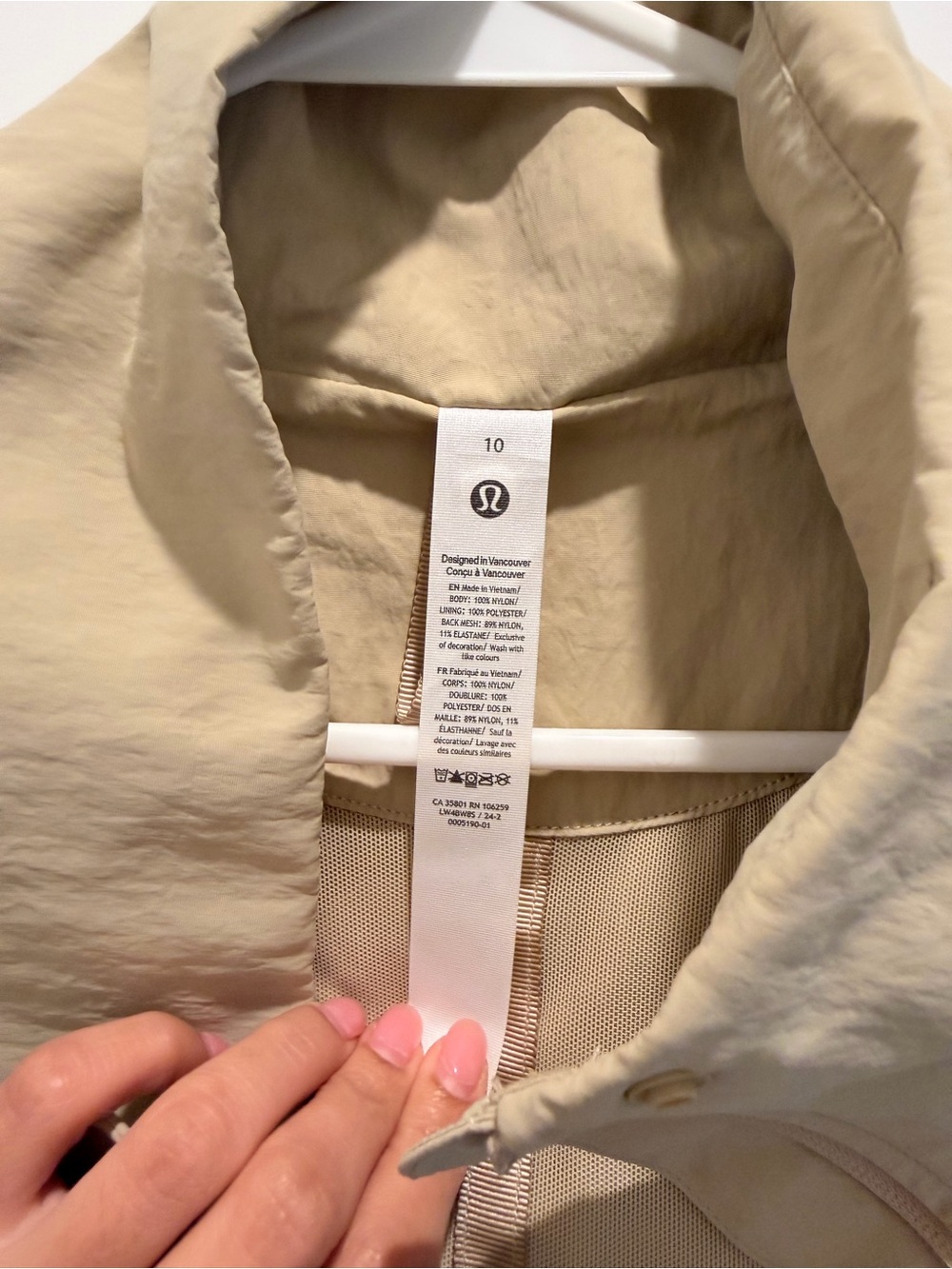 lululemon athletica Sand Utility High-Neck Zip Jacket - Picture 9 of 11
